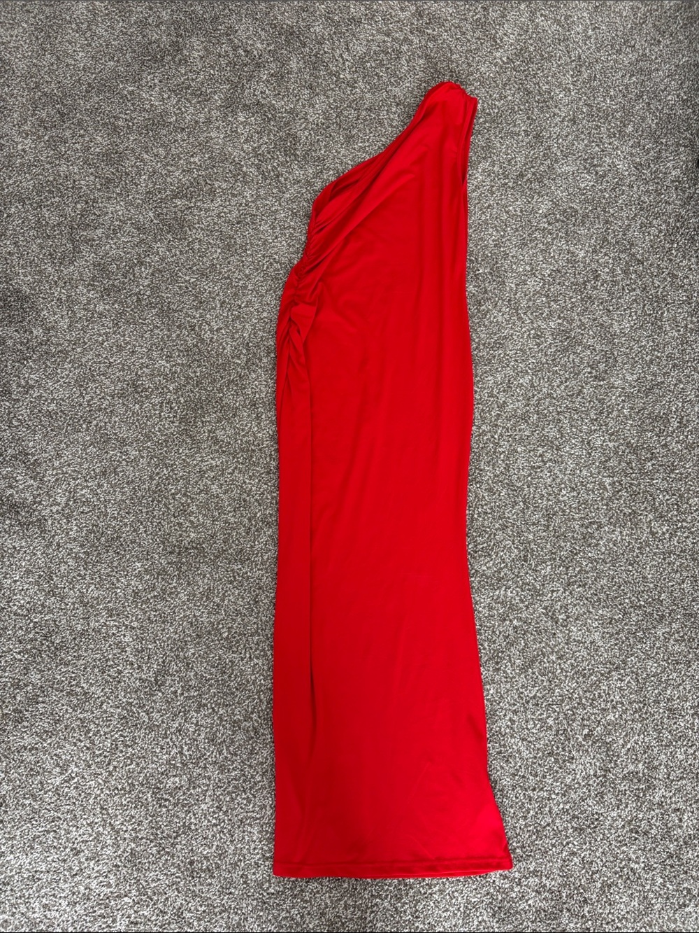 SHEIN One-Shoulder Red Maxi Dress